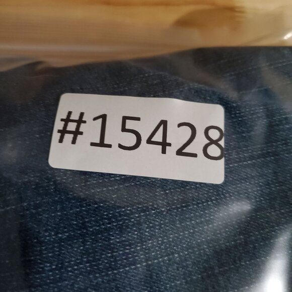 Torrid Shorts Womens 22 Blue Distressed Frayed Hem Denim Casual Stretch Jorts - Picture 11 of 11